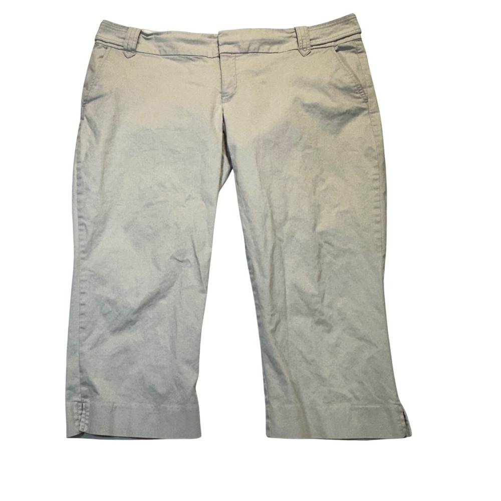 Old Navy Capri Pants Women‎ 18 Tan Khaki Low Waist Stretch Chino Casual Summer